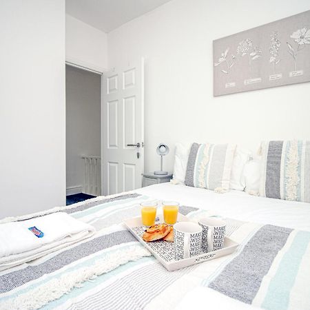 Norton Terrace Charming Home In The Beautiful Afan Forest By Staystaycations 塔尔伯特港 外观 照片