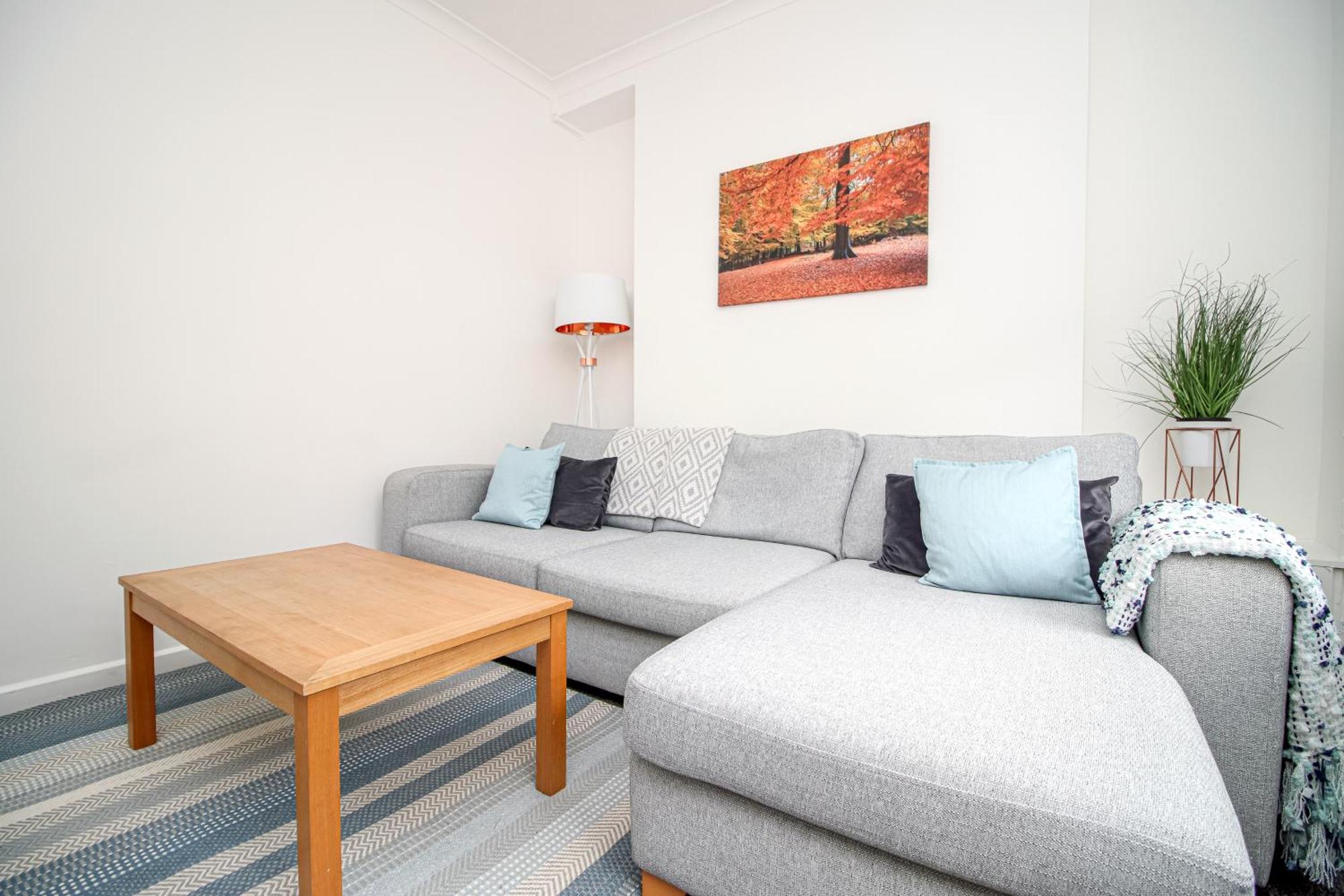 Norton Terrace Charming Home In The Beautiful Afan Forest By Staystaycations 塔尔伯特港 外观 照片